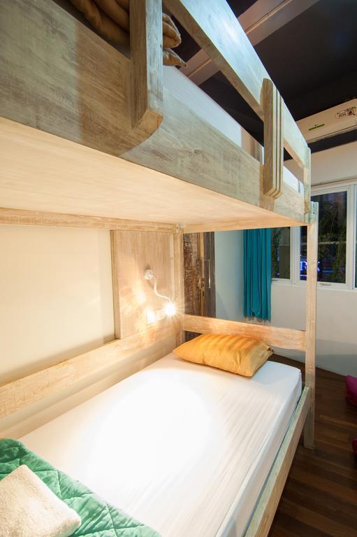 Nau Here Hostel Kuta  Exterior photo